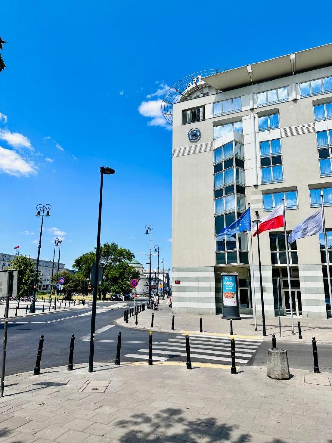 Deluxury Mirror Apartament Centrum Варшава Екстер'єр фото